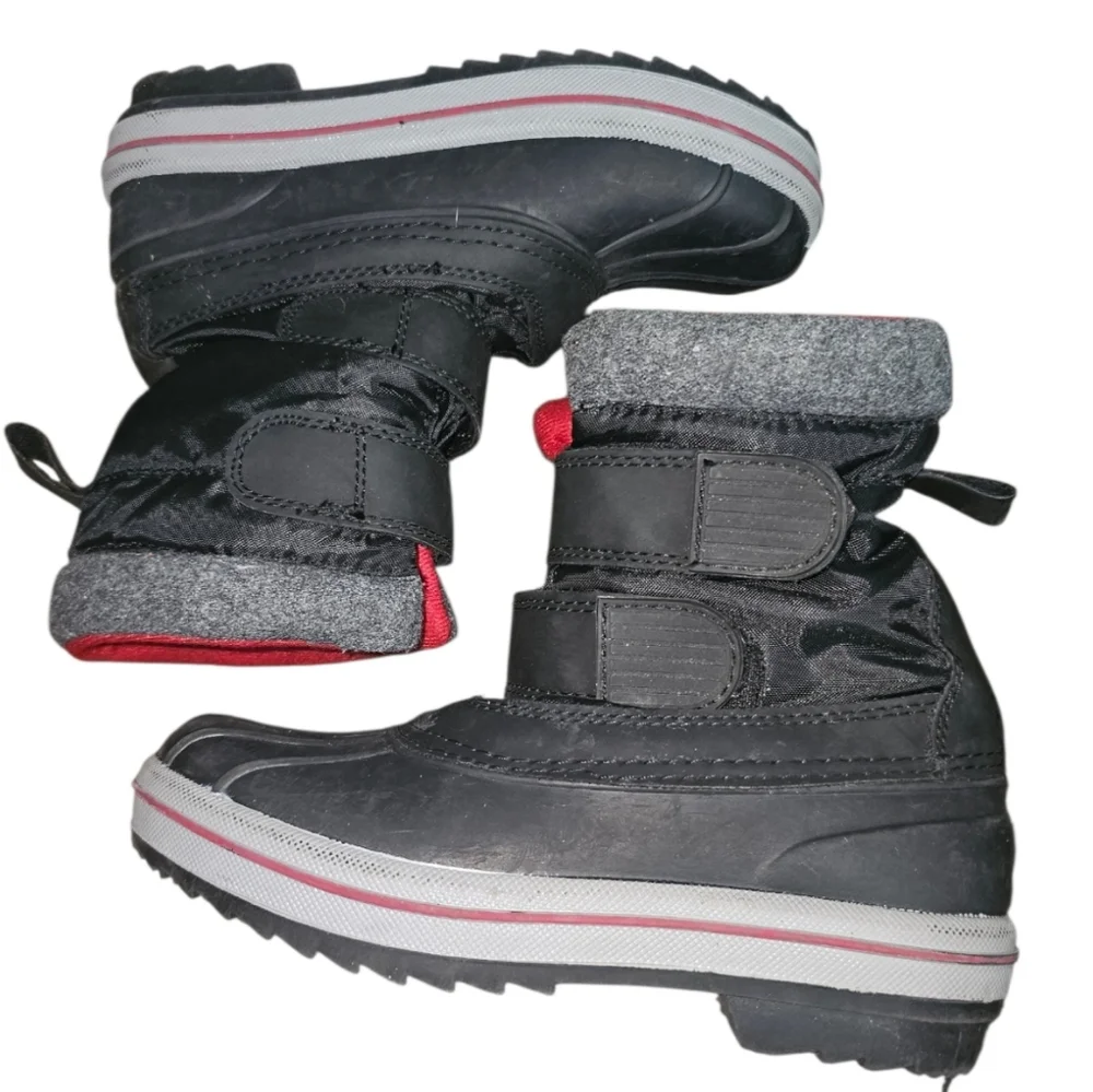 Circo Black and Red Winter Boots